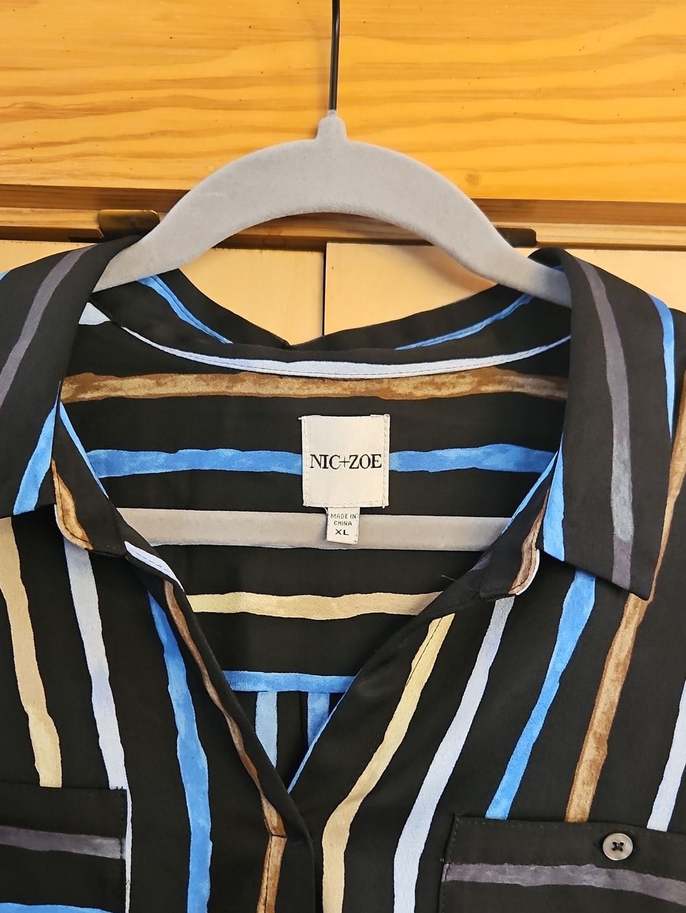 NIC+ZOE Black Multi-Stripe Button-Down Shirt with Blue and Tan Accents